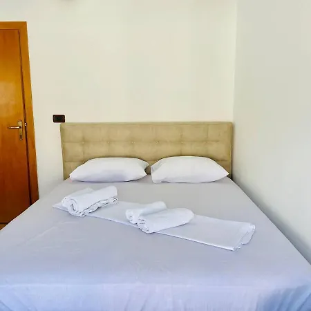 Apartment Martin's Vlorë